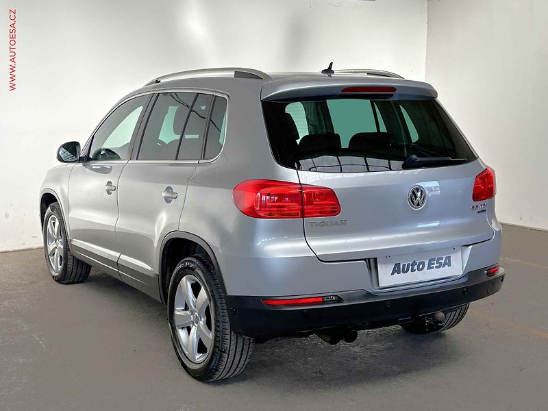 Volkswagen Tiguan (2013) 2.0 TDi, Sport&Style, TZ, - fotka 6 z 15