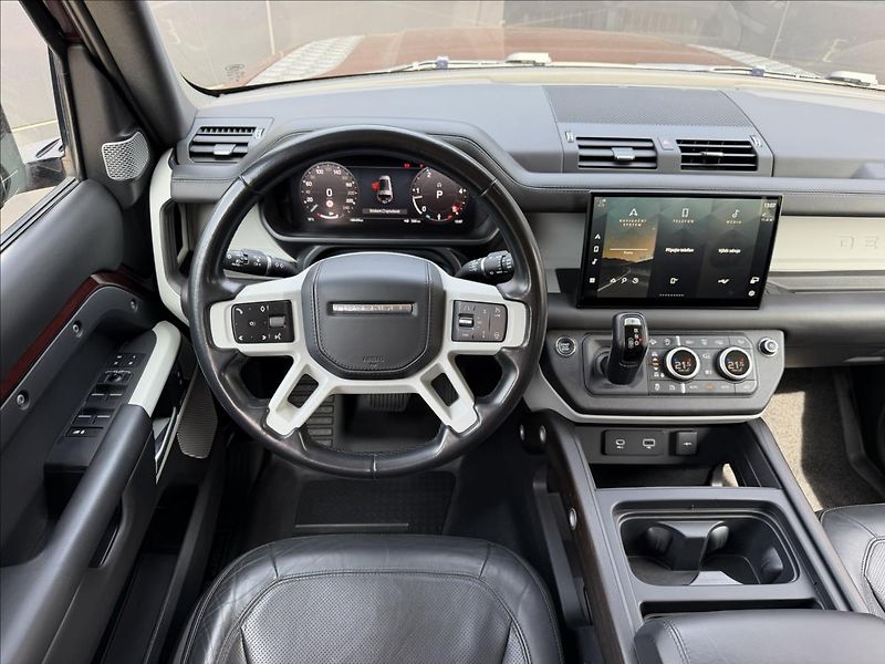 Land Rover Defender 3,0 130 D300 First Ed. 8MÍST - fotka 19 z 50