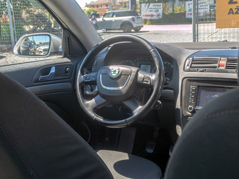Škoda Octavia (2007) 1.9TDI 77KW 2x KOLA – ROZVODY - fotka 12 z 36