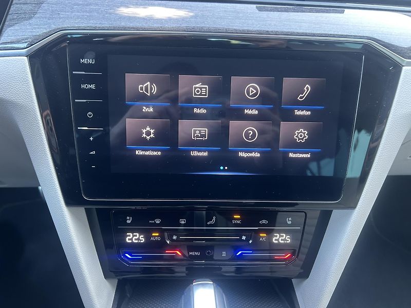Volkswagen Passat ALLTRACK 2,0 TSI 206kW 4MOT 7D - fotka 17 z 29