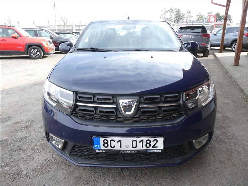 Dacia Logan 1,0 SCe Arctica, KLIMA, ČR - fotka 2 z 35