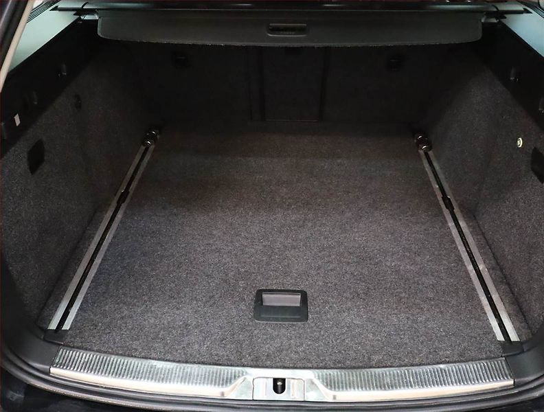 Škoda Superb (2015) Style 2.0 TDI, Navi, Xenony - fotka 14 z 22
