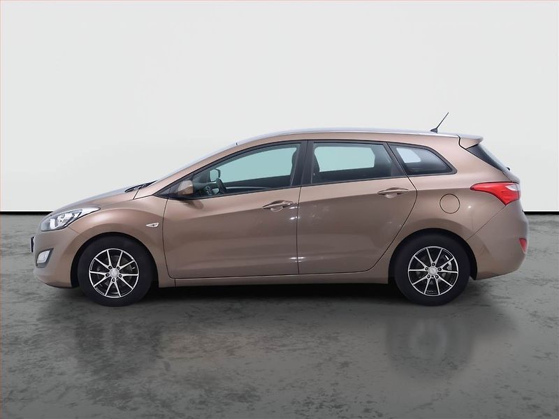 Hyundai i30 (2015) 1.6 CRDi, Serv.kniha, Tempomat - fotka 3 z 14