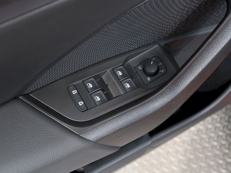 Škoda Octavia (2026) SPORTLINE 2.0TSI 150KW 4x4 DSG - fotka 39 z 43