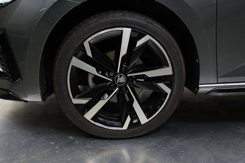 Škoda Scala - fotka 10 z 25