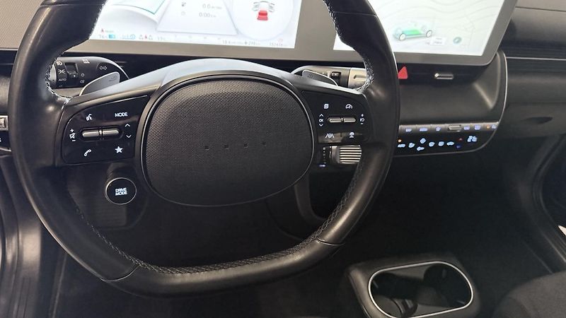 Hyundai Ioniq 5 (2021) Style 73kWh,REZERVOVÁNO - fotka 22 z 45
