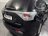 Mitsubishi Outlander 2,3   DI-D 4X4 7MÍST SPORT TZ - náhled 29