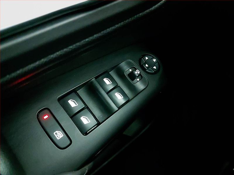 Citroën C5 Aircross (2019) BlueHDi 130, Tempomat - fotka 17 z 18