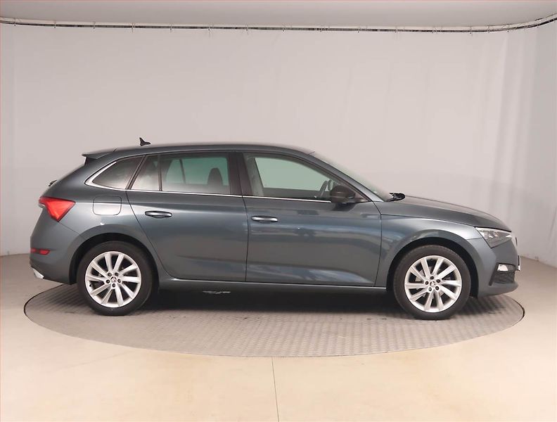 Škoda Scala (2020) Style Plus 1.5 TSI, ČR,1.maj - fotka 6 z 18