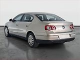 Volkswagen Passat (2010) 1.6 TDI, Serv.kniha, Navi - náhled 3