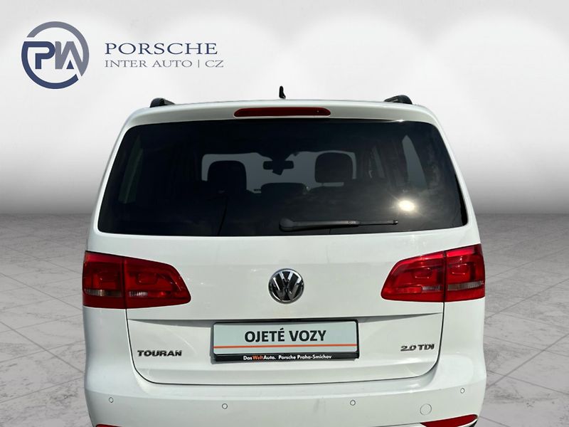 Volkswagen Touran 2,0 TDI Comfortline - fotka 5 z 19