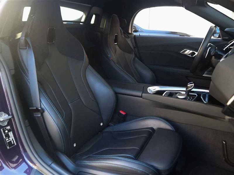 BMW Z4 - fotka 9 z 10