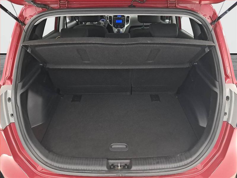Hyundai ix20 (2013) 1.4 CVVT, Serv.kniha - fotka 13 z 16