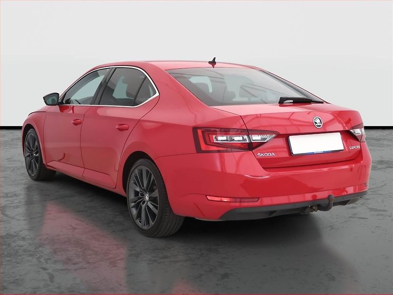 Škoda Superb (2019) Style 2.0 TDI, Automat - fotka 4 z 19