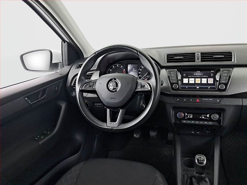 Škoda Fabia (2017) Ambition Plus 1.0 TSI - fotka 7 z 15
