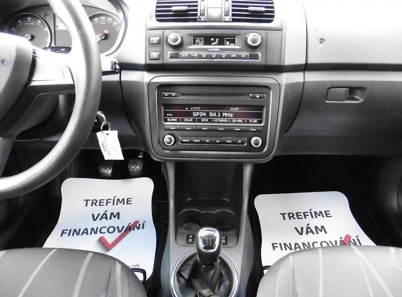 Škoda Fabia II Combi 1.2 TSi Elegance 77kW - fotka 11 z 16