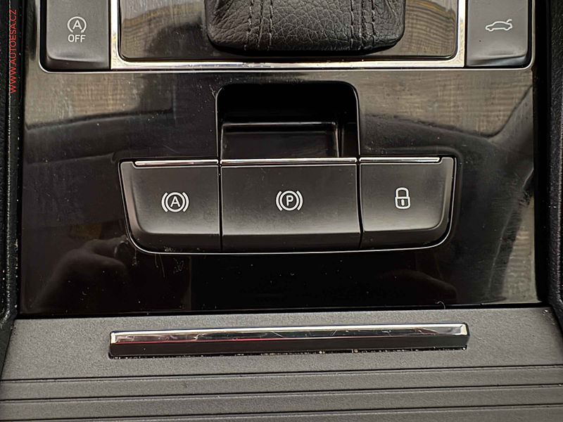 Škoda Superb (2019) 1.5TSi, Ambition, DSG, bixen - fotka 18 z 18