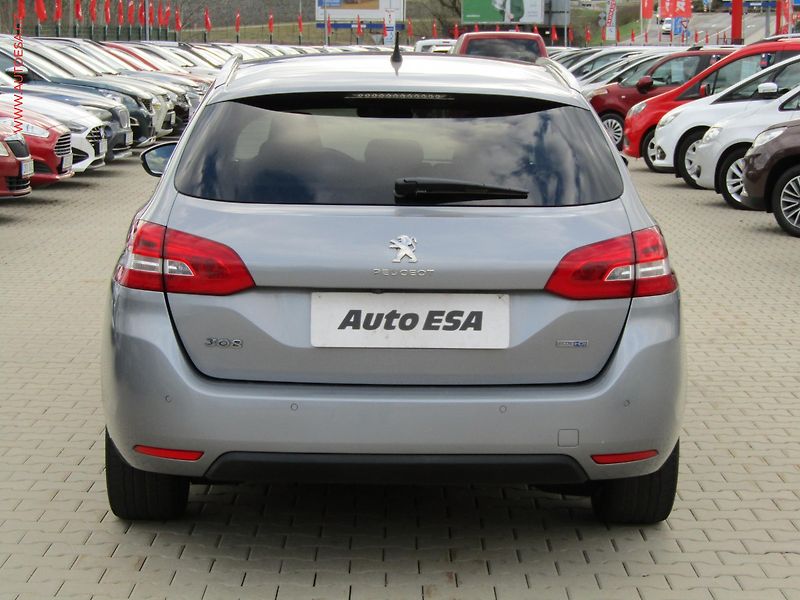 Peugeot 308 (2016) 2.0HDi, Xenon - fotka 5 z 18