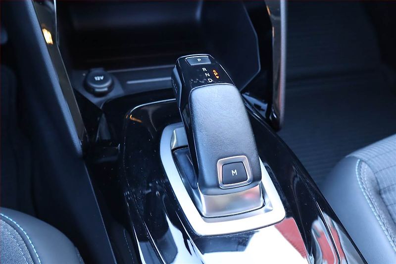 Peugeot 208 (2021) 1.2 PureTech, Automat - fotka 13 z 24