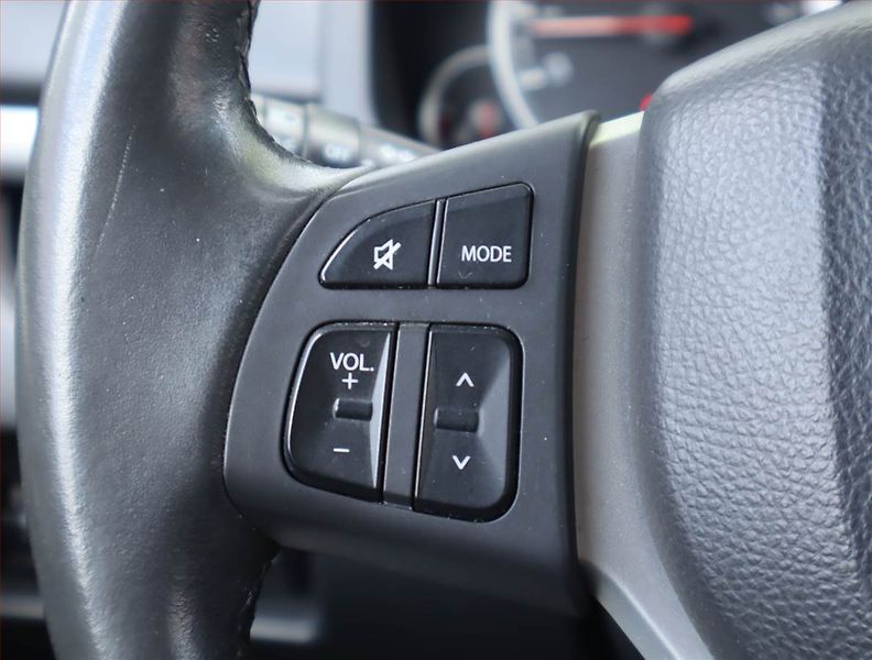 Suzuki Swift (2012) 1.2, Serv.kniha - fotka 14 z 14