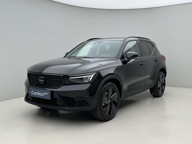 Volvo XC40 (2026) B3 BLACK EDITION PLUS AUT - fotografie inzerátu