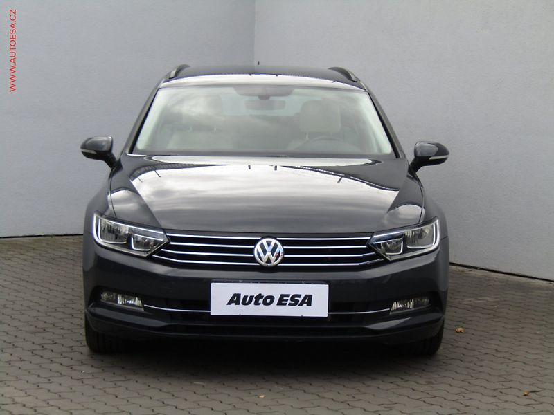 Volkswagen Passat (2017) 1.6 TDI - fotka 2 z 3