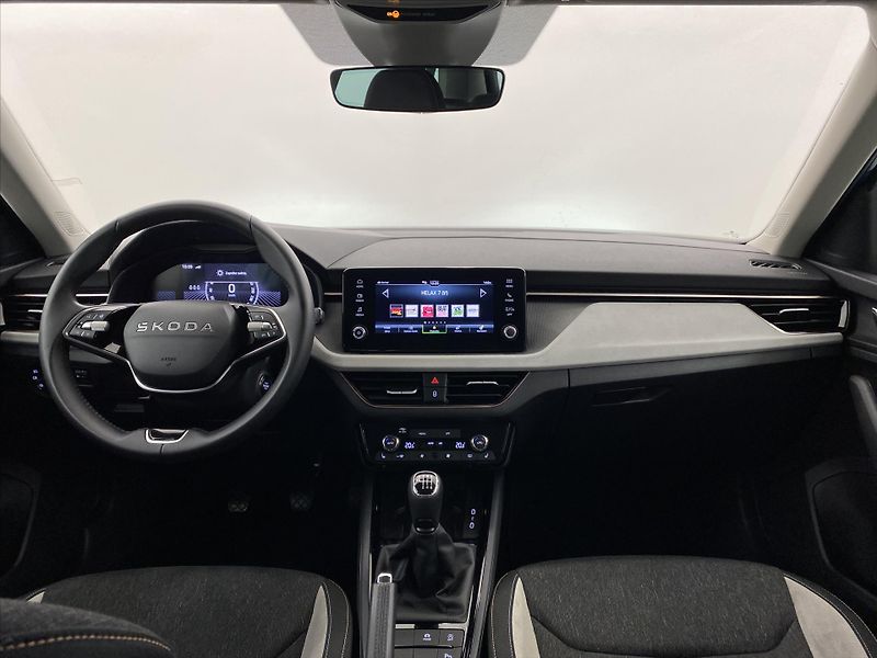 Škoda Kamiq 1,0 TSI 85kW Top Selection - fotka 9 z 30