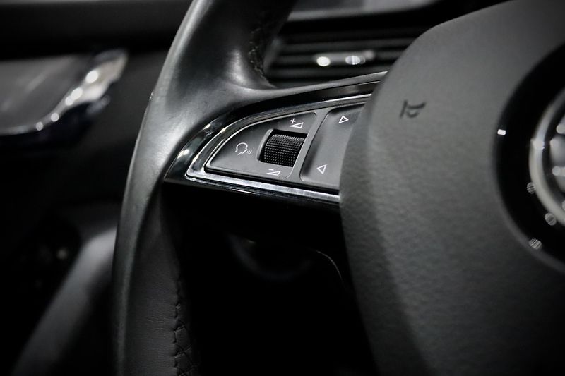 Škoda Octavia 3 FL Combi 1.4 TSI 110 kW - fotka 22 z 35