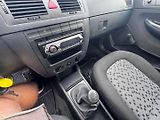 Škoda Fabia (2007) 1,2 HTP 40 KW STK SK - náhled 28