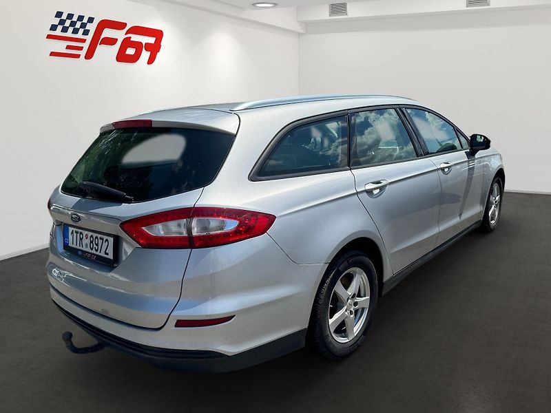 Ford Mondeo (2016) Trend 2.0 TDCi/150k, DPH - fotka 3 z 8