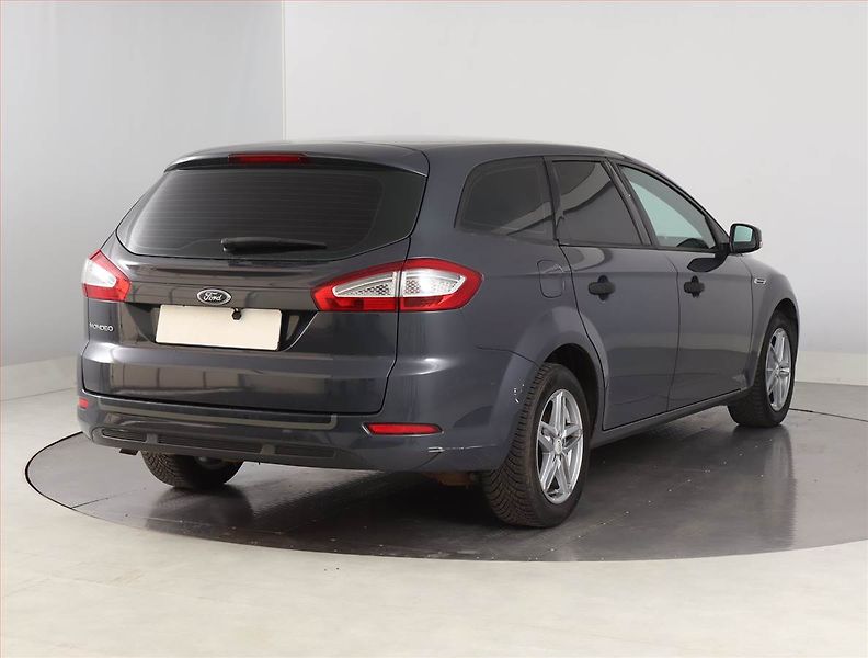 Ford Mondeo (2012) Trend 2.0 TDCi, Serv.kniha - fotka 5 z 19