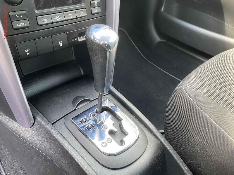 Peugeot 207 (2009) 1.6i, servis.kniha, AT - fotka 14 z 14