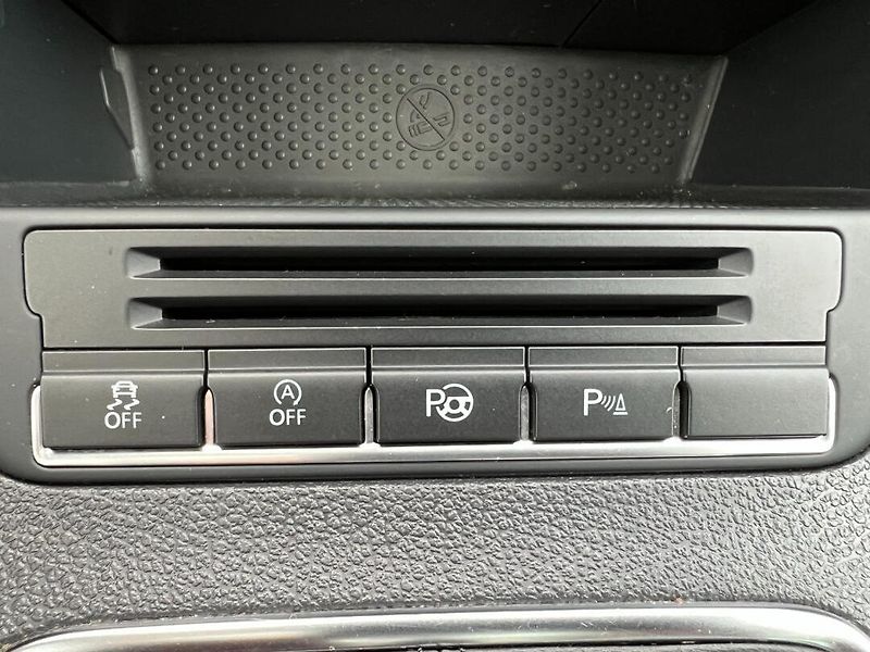 Volkswagen Tiguan (2013) 2.0TDi 103kW Sport & Style - fotka 28 z 43