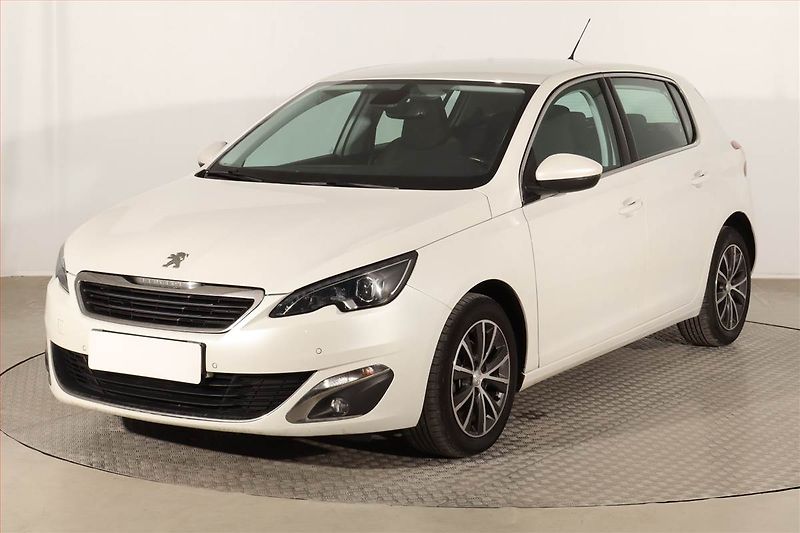 Peugeot 308 (2017) 1.6 BlueHDi, Serv.kniha, Navi - fotka 2 z 26