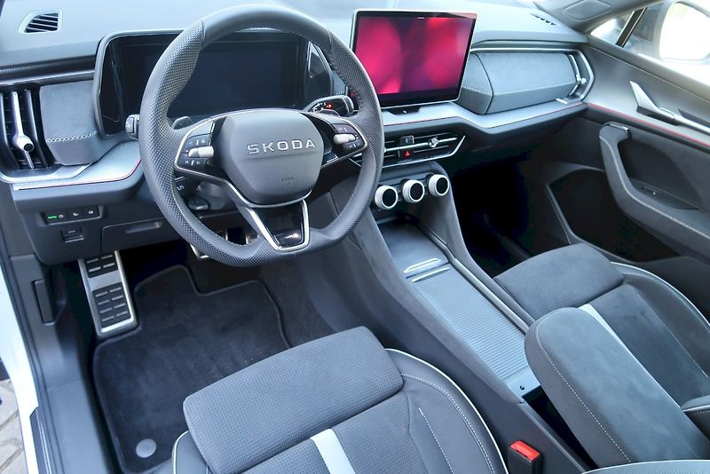 Škoda Kodiaq (2025) SportLine 2,0 TSi/150 kW 4X4 - fotka 7 z 32