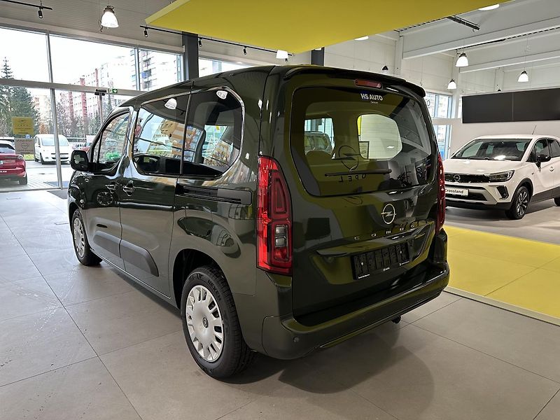 Opel Combo Edition Plus L1H1 1.5CDTI, MT6 - fotka 7 z 19