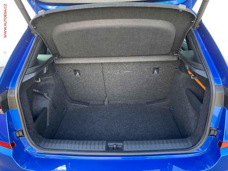 Škoda Kamiq (2021) 1.0 TSi, Monte Carlo, LED - fotka 7 z 22