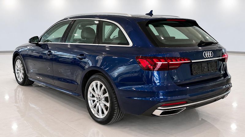 Audi A4 Allroad (2021) - fotka 18 z 19