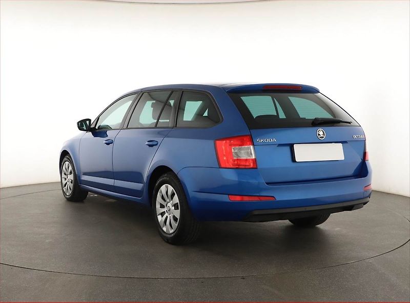 Škoda Octavia (2016) 1.6 TDI, Tempomat - fotka 4 z 17