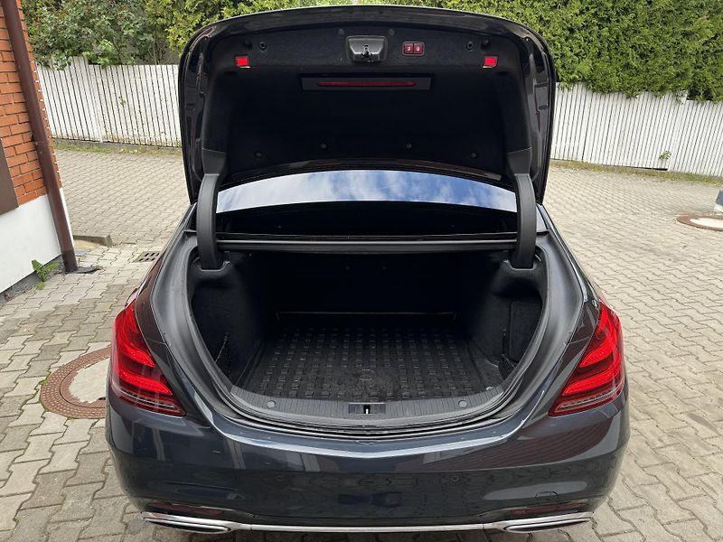 Mercedes-Benz Třídy S S400d-L-4M-AMG-R20-BURM-ČR - fotka 36 z 36