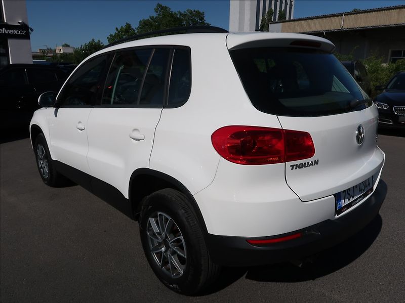 Volkswagen Tiguan 2,0 TDi,103kW,NovéČR,Aut.klima - fotka 4 z 21