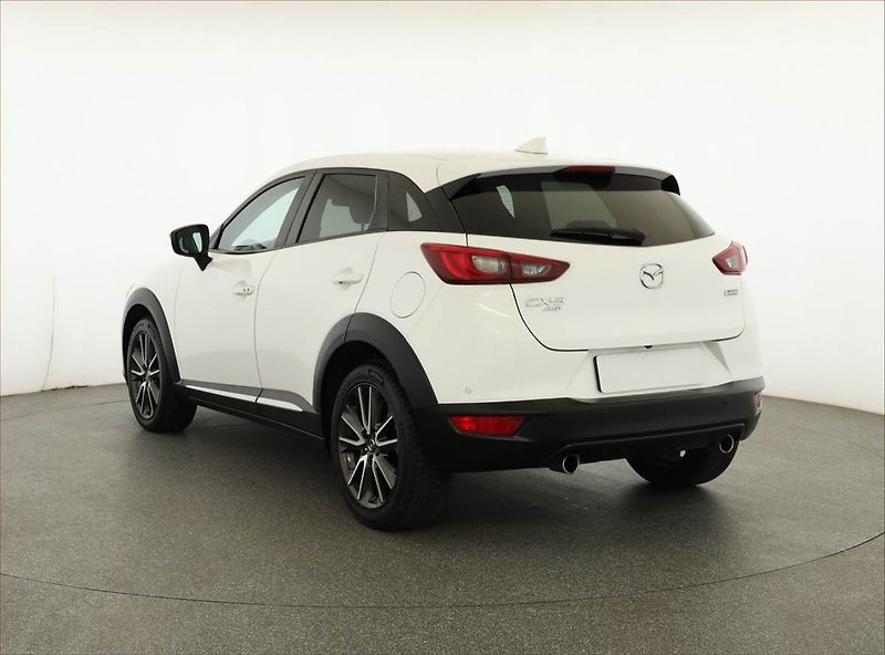 Mazda CX-3 (2015) 2.0 Skyactiv-G, 4X4, Automat - fotka 4 z 19