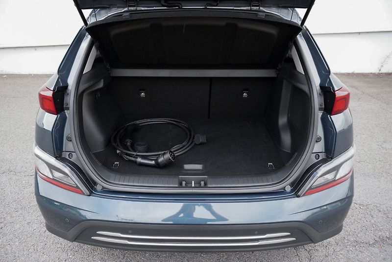 Hyundai Kona ELEKTRIC 100kW - fotka 39 z 39