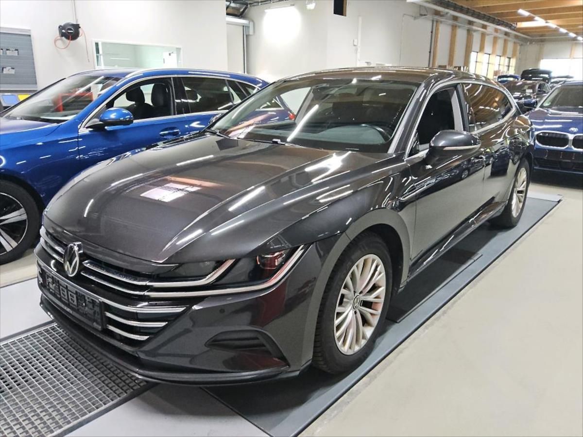 Volkswagen Arteon 2,0 TAŽNÉ,APPLE CAR PLAY