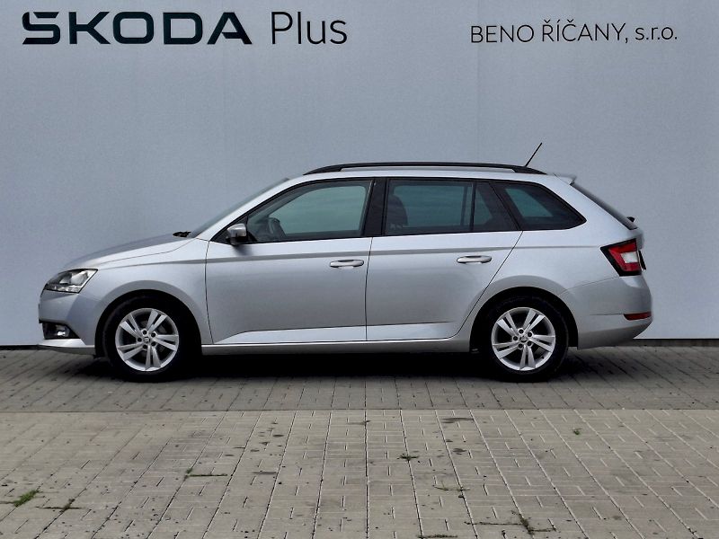 Škoda Fabia (2023) Combi Ambition 1,0TSi 70kW - fotka 3 z 32