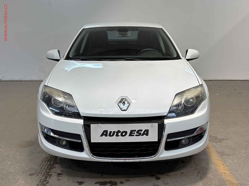 Renault Laguna (2011) 1.5 dCi, 2.maj,ČR, AC, navi - fotka 2 z 16
