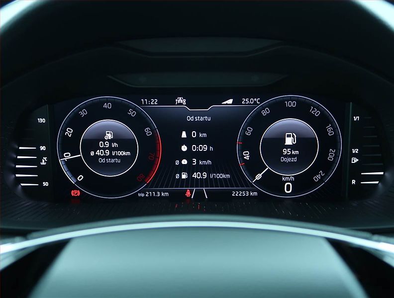 Škoda Kamiq (2021) Style 1.0 TSI - fotka 11 z 19