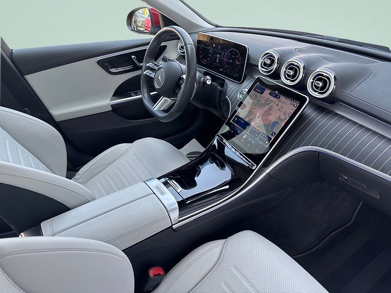 Mercedes-Benz Třídy C d AMG paket - fotka 12 z 21