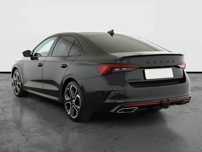 Škoda Octavia (2021) RS 2.0 TSI - fotka 4 z 21