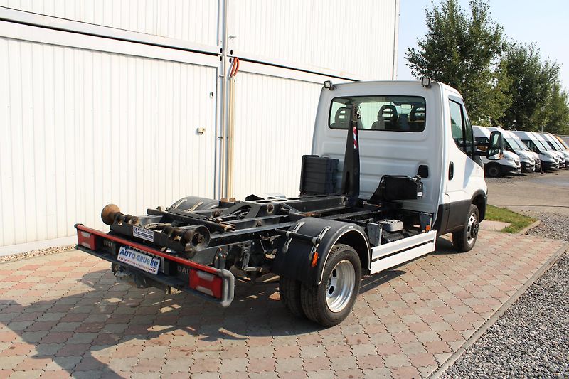 Iveco Daily 50/35C150 3,0 Nosič Kontejneru - fotka 4 z 18